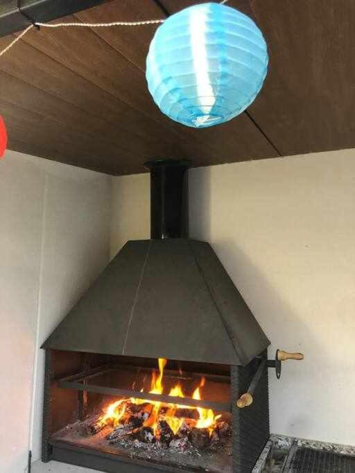 Alojamiento El Pez Casa Con Piscina Climatizada Villafranca de los Caballeros Exterior foto