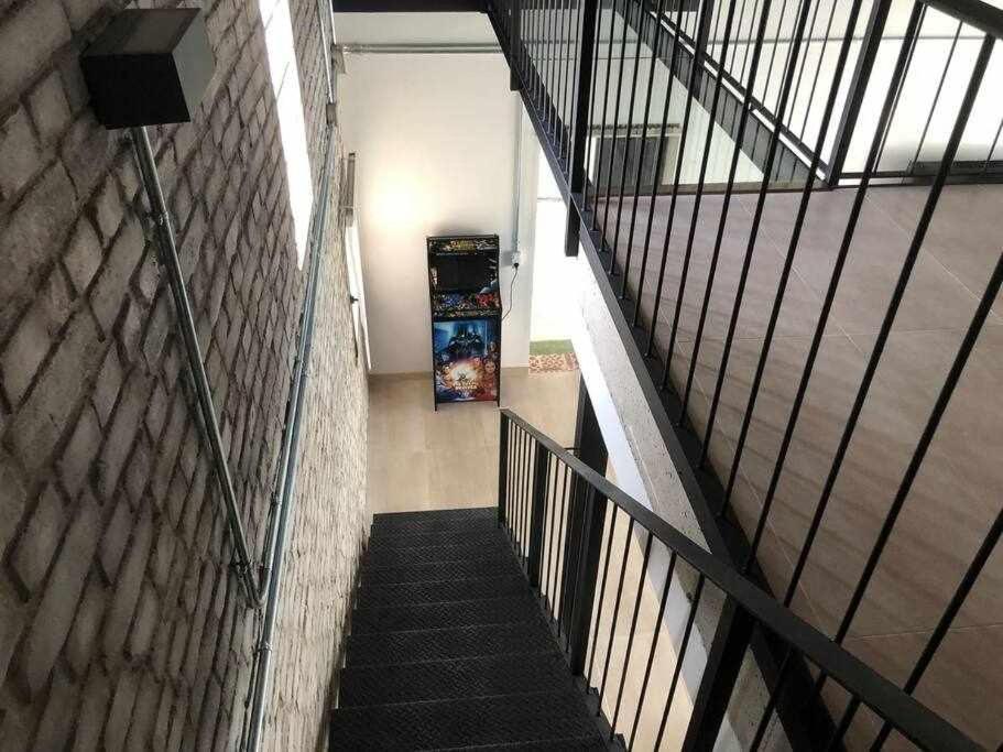 Alojamiento El Pez Casa Con Piscina Climatizada Villafranca de los Caballeros Exterior foto